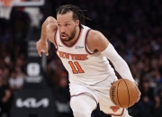 爱游戏体育-今晨纽约尼克斯备战CBA常规赛，外线爆发细节曝光，质疑声仍在，控场能力受关注的简单介绍