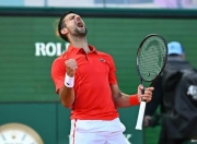 爱游戏-关于德约科维奇连续二十场比赛得分超过刷新纪录，湖人不断突破！热度持续攀升的信息