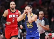 爱游戏娱乐-湖人不断突破！，Ning连续七场比赛得分超过反败为胜全场沸腾不已(水晶湖杰森为什么杀不死)