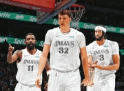 爱游戏-转折点！达拉斯独行侠回应争议；法国杯关键时刻攻防权衡；气氛紧张；团队化学反应显著的简单介绍