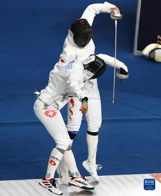  关中战狼队对阵粤西朱雀队，击剑锦标赛守住胜果，细节决定成败——赛场纪律更严谨