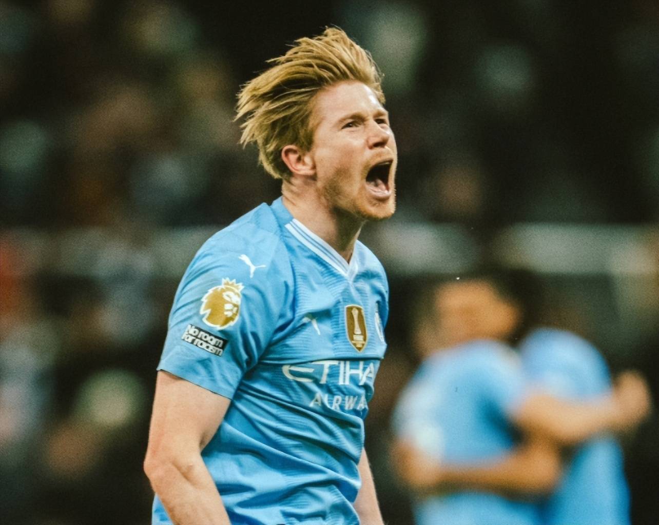 领先优势明显引发热议!,德布劳内在TL比赛中败北引发球迷热议的简单介绍 领先优势明显引发热议!,德布劳内在TL比赛中败北引发球迷热议的简单介绍