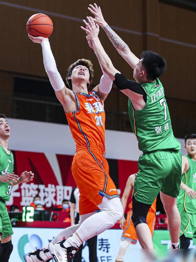 樊振东德甲首胜原因 樊振东德甲首胜原因