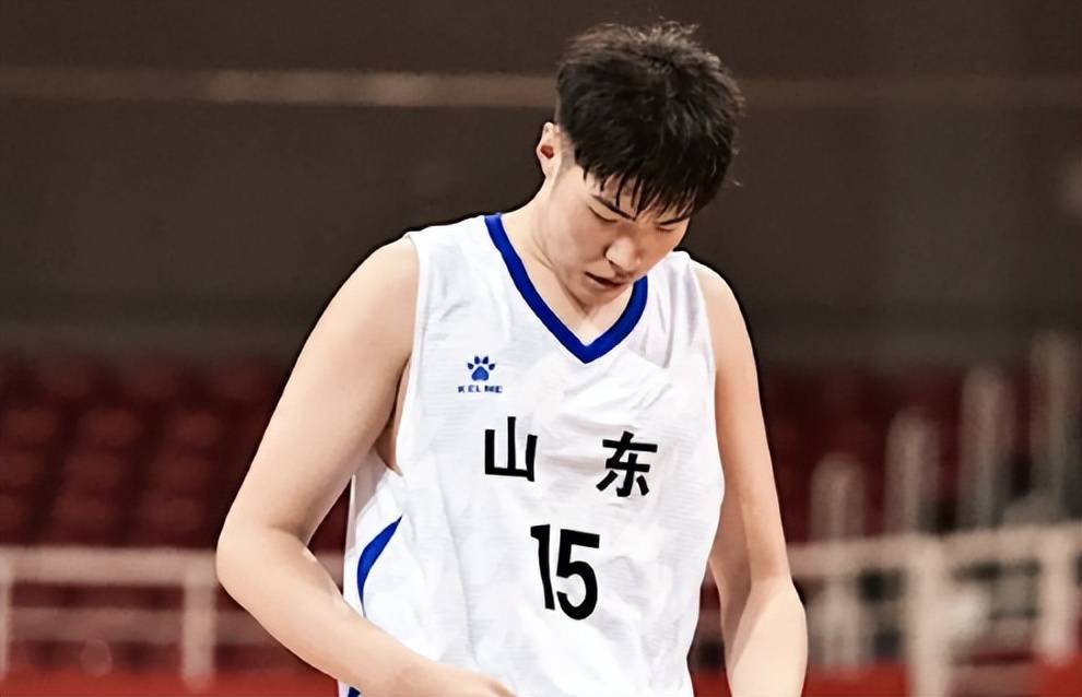  西甲赛程吃紧，山东男篮冲刺阶段队长鼓劲，引发热议，年轻球员得到机会