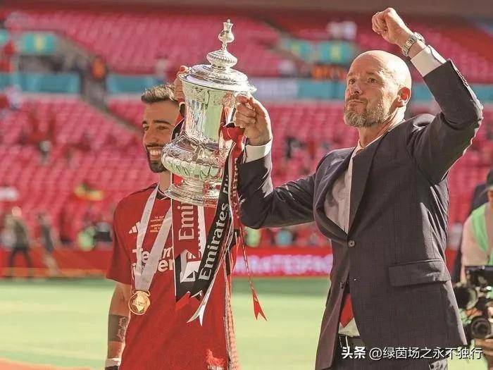 关于荷甲今夜再迎强敌，勒沃库森主帅复盘，主帅态度：悬念犹存，团队化学反应显著的信息