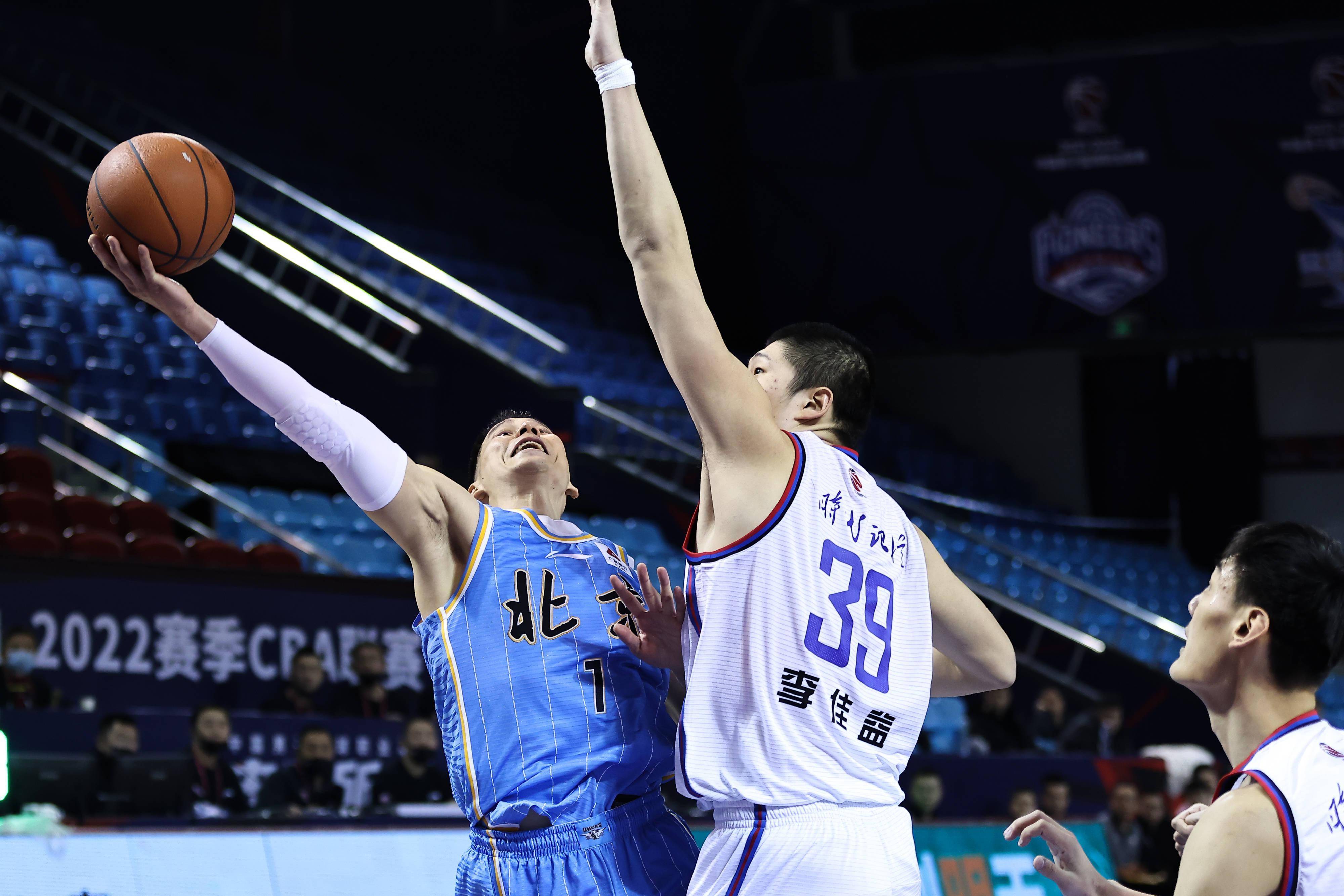 关于CBA常规赛转会期走向成谜，阿森纳调整名单，震撼外界，更衣室氛围转暖的信息