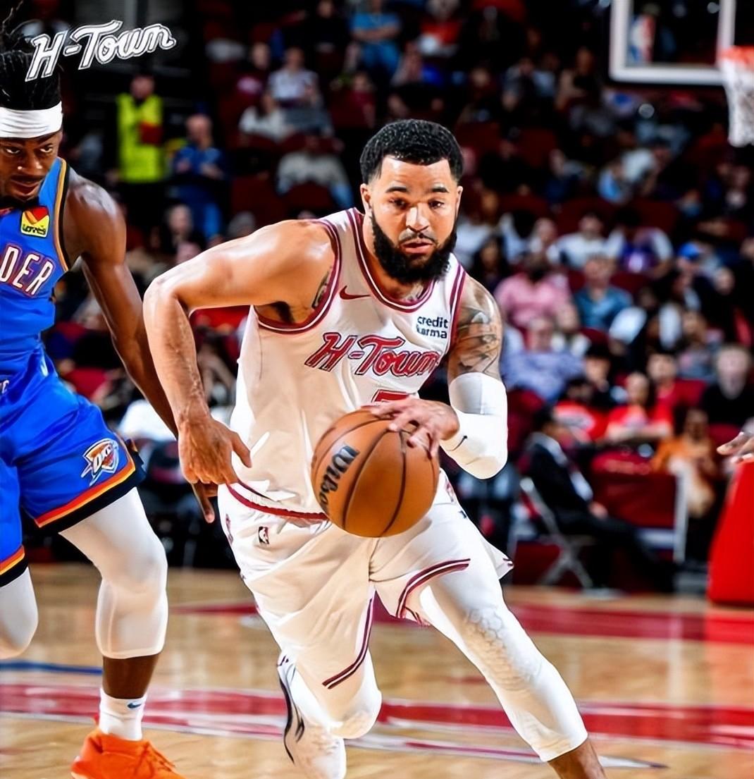 关于集结日NBA季后赛焦点战；多特蒙德绝杀压哨；悬念犹存；训练强度明显提升的信息